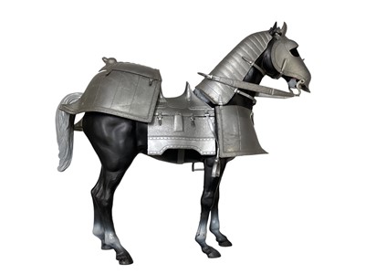 Lot 187 - Marx Toys vintage Valor Horse with Silver Armour, boxed No.2084, plus loose Valor (2)