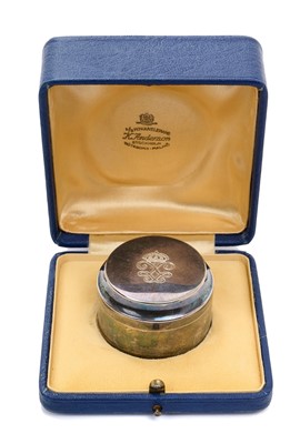 Lot 29 - Swedish Royal presentation silver pot in case