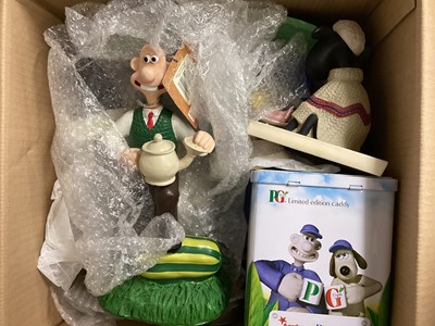 Lot 256 - Selection of Wallace & Gromit related soft toys and accessories (6 boxes)