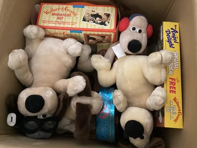 Lot 256 - Selection of Wallace & Gromit related soft toys and accessories (6 boxes)