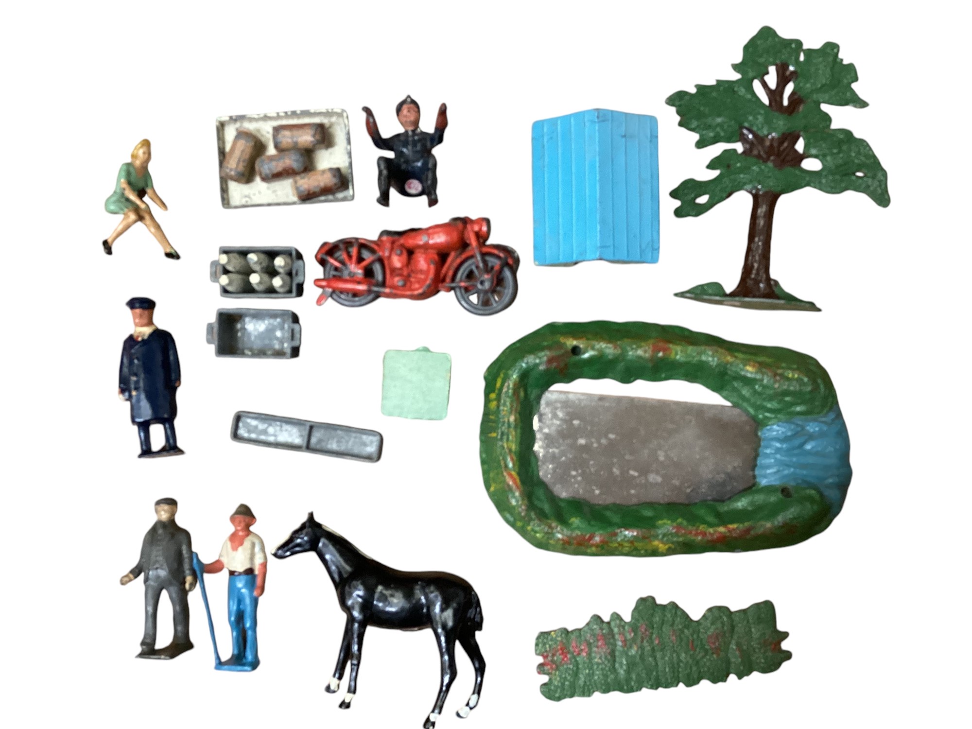 Lot 200 Lead selection including Britains & others