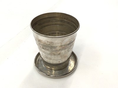 Lot 152 - Collapsible silver cup (Birmingham 1916)