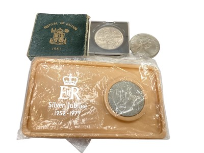 Lot 502 - World - Mixed coins & banknotes to include a small quantity of G.B. silver (Qty)