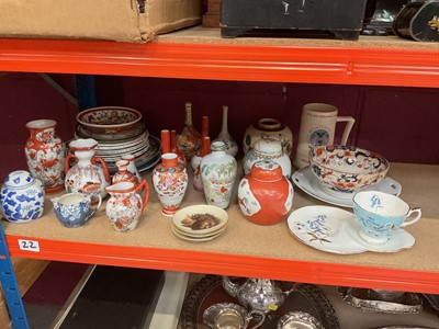 Lot 728 - Collection of mixed ceramics to include Japanese porcelain and other items.