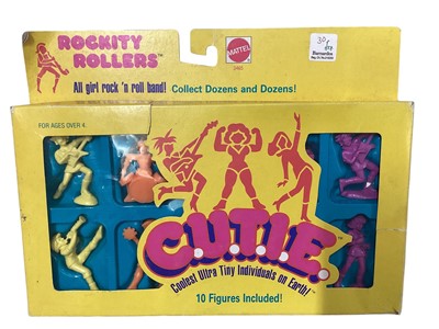 Lot 217 - Mattel (c19860 C.U.T.I.E. Rockity Rollers No.3465, Lovey Doveys No.3462, Gym Dollies No.3460, boxed & figures on card No.3438, plus two Shaping Up figures (6))