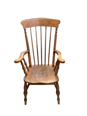 Lot 1441 - Spindle back country elbow chair