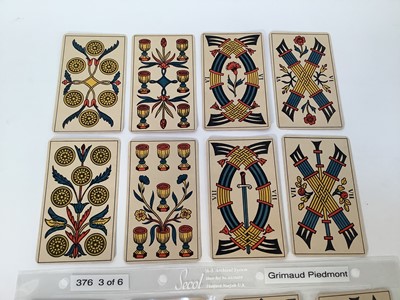 Lot Complete deck of 78 Piedmont Tarot cards, by Grimaud, Circa 1900