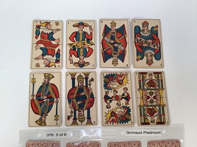 Lot Complete deck of 78 Piedmont Tarot cards, by Grimaud, Circa 1900