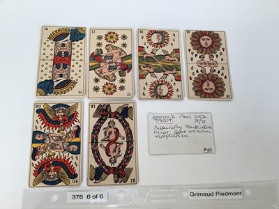 Lot Complete deck of 78 Piedmont Tarot cards, by Grimaud, Circa 1900