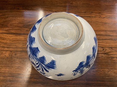 Lot 36 - English pearlware bowl