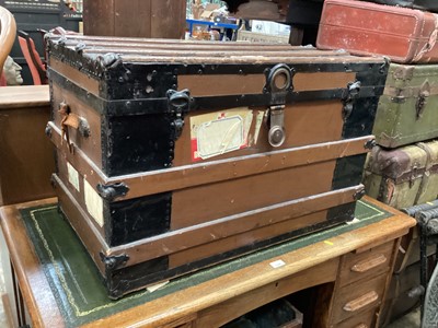 Lot 1239 - Antique cabin trunk