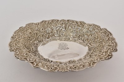 Lot 441 - Late Victorian silver bonbon dish hallmarked London