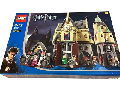 Lot Lego Harry Potter Hogwarts Castle playset, boxed No.4757 (1)