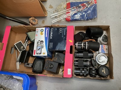 Lot 443 - Collection of cameras and lenses