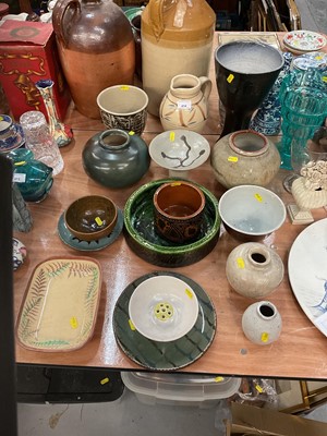 Lot 414 - Collection of assorted studio pottery