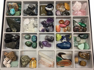 Lot 26 - Collection of unmounted semi-precious gem stones and crystals