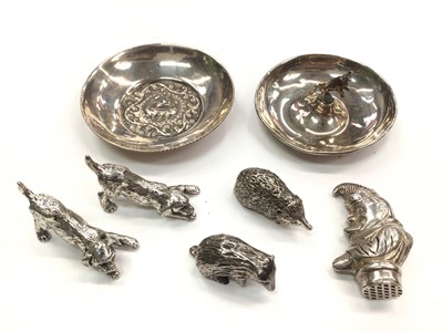 Lot 1047 - Continental silver (900) pin dish, one other white metal pin dish, silver (925) novelty Punch vesta case and four silver plated animal ornaments