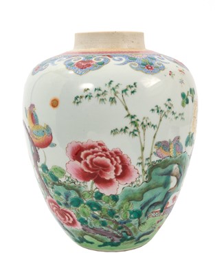 Lot 276 - Chinese famille rose jar