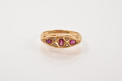 Lot 664 - Late Victorian 18ct gold ruby and diamond ring