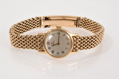 Lot 807 - 1960s ladies Omega 9ct gold wristwatch, boxed