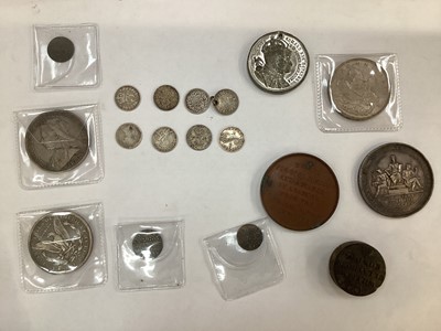 Lot 449 - G.B. - Mixed coins & medallions