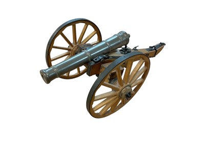 Lot 920 - Good quality scratch built gun carriage with moving parts, 40cm in overall length.