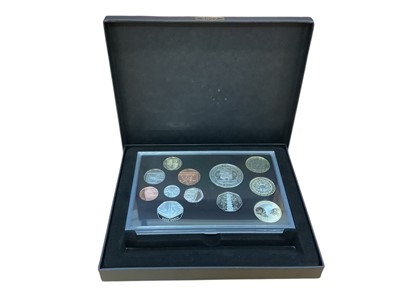 Lot 437 - G.B. - Royal Mint twelve coin proof set 2009 to include 'Kew Gardens' 50p (N.B. Cased with Certificate of Authencity) (1 coin set)