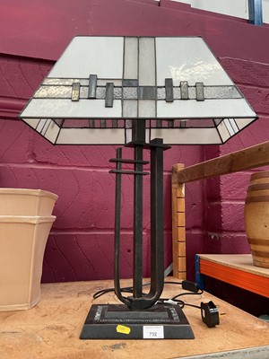 Lot 732 - Art Deco style lamp