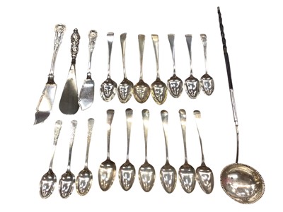 Lot 1080 - Group of miscellaneous silver flatware to include Georgian toddy ladle, two part sets of teaspoons, shoe horn and other items