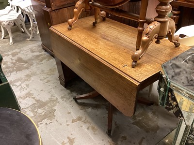 Lot 1384 - Regency mahogany Pembroke table with end drawer, 104cm wide