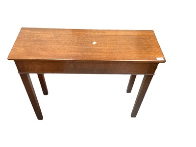 Lot 1494 - Oak side table, 91cm wide, 32cm deep, 71cm high