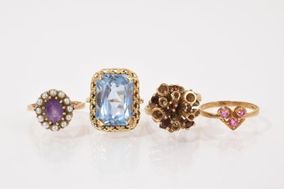 Lot 31 - 14ct gold blue stone cocktail ring and three 9ct gold gem set dress rings