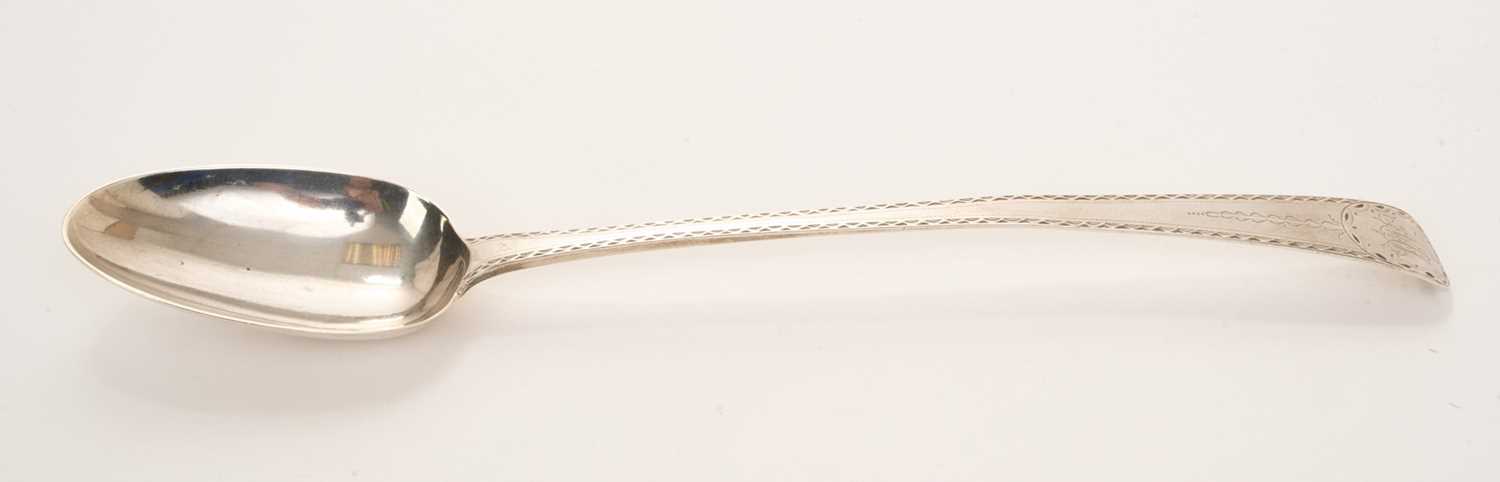 Lot 477 - George III silver bright cut old English