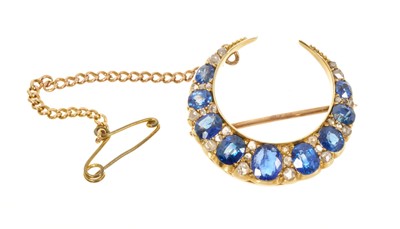 Lot 601 - Victorian sapphire and diamond crescent brooch