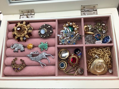 Lot 1138 - Group of costume jewellery, watches and bijouterie, together with a cream painted floral cabinet and matching box