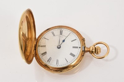 Lot 821 - Victorian 18ct gold fob watch