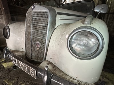 Lot 1952 Mercedes - Benz 220 Cabriolet