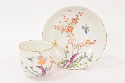 Lot 343 - 18th century Vienna porcelain cup and saucer, painted in the Kakiemon style, beehive marks, the saucer 13.5cm diameter