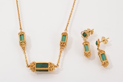 Lot 655 - 9ct gold malachite necklace with three cuboid malachite beads in gold filigree mounts on chain, together with a pair of matching drop earrings