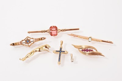 Lot 73 - Five gold and gem set brooches and two 18ct gold pendants