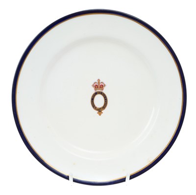 Lot 164 - H.M. Queen Victoria, Royal dessert plate from the Windsor Castle service circa 1850s with central polychrome painted crowned Order of the Garter and blue and gilt border, printed Nixon & Son...