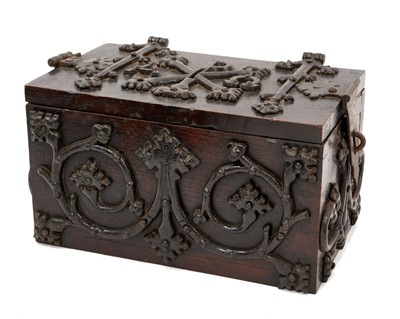 Lot Late 17th / early 18th century offertory box