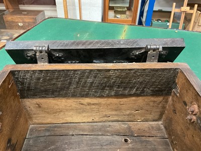 Lot 970 - Late 17th / early 18th century offertory box