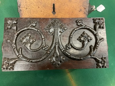 Lot 970 - Late 17th / early 18th century offertory box