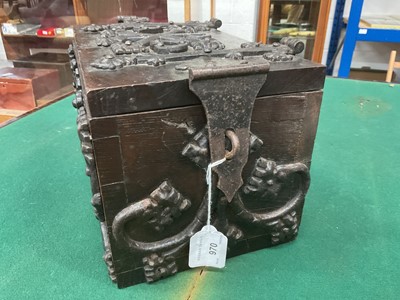 Lot 970 - Late 17th / early 18th century offertory box