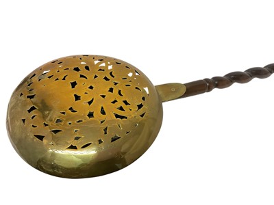 Lot 17th / 18th century brass warming pan