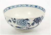 Lot 136 - 18th century Lowestoft small round bowl, the...