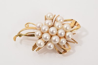 Lot 773 - Gold and cultured pearl floral spray brooch, stamped 14k, 54mm.