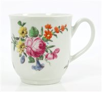 Lot 139 - 18th century Worcester coffee cup with notched...