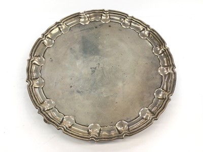 Lot 173 - Silver salver with pie crust border (London 1902), 21cm diameter